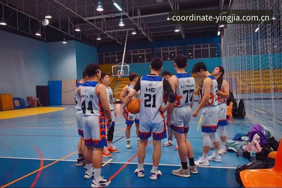 揭秘盈嘉体育 YJSports CN 数据对比：从直播覆盖到投注评测的底层逻辑